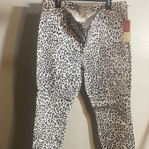 Chic Leopard Print Kids Jeans